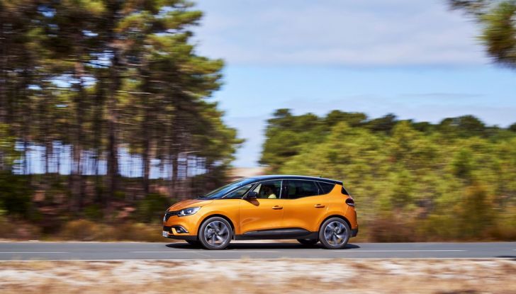 Nuova Renault Scenic, prezzi e gamma per il mercato italiano - Foto 14 di 15