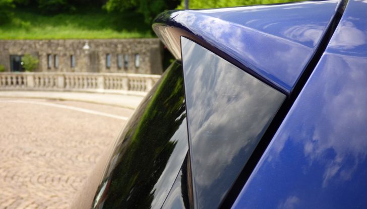 Prova su strada Volkswagen Touran 2.0 TDI 7 posti: caratteristiche, consumi e prezzi - Foto 19 di 35