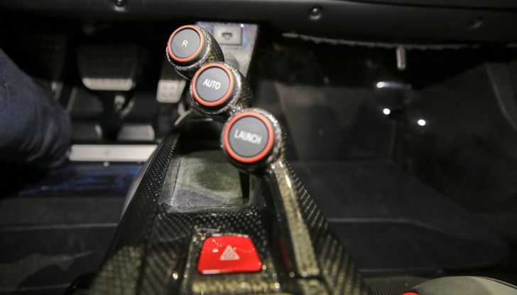 Ferrari aperta LaFerrari spider live Parigi 2016 18