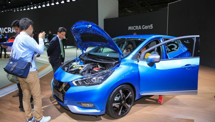 Nuova Nissan Micra 2017 svelata al Salone di Parigi 2016 - Foto 9 di 18