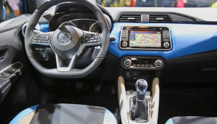 Nuova Nissan Micra 2017 svelata al Salone di Parigi 2016 - Foto 18 di 18