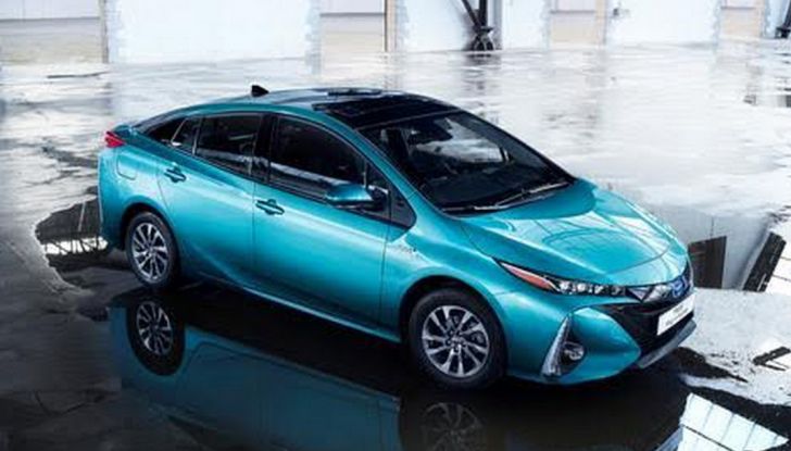 Toyota C-HR, Prius Plug-in Hybrid e le altre novità del brand al Salone di Parigi 2016 - Foto 2 di 9