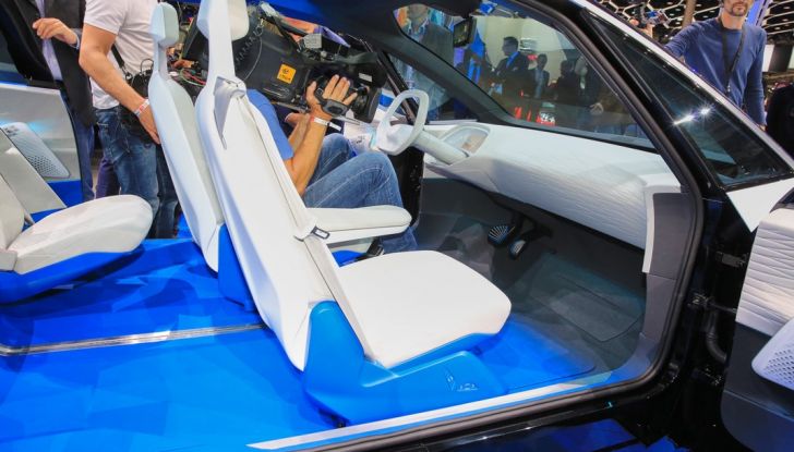 Volkswagen ID.3 2020: l’auto elettrica per tutti è Made in Germany - Foto 5 di 15