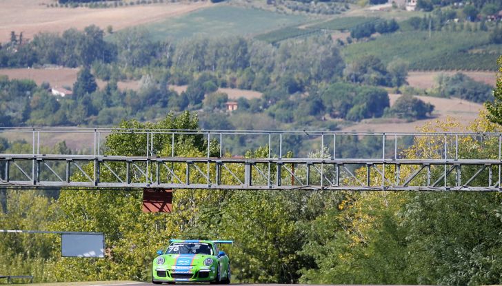 Carrera Cup Italia: doppio successo per Drudi nelle due gare sprint di Imola - Foto 3 di 14