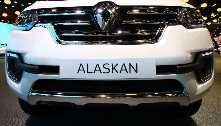 Renault Alaskan, il primo pick-up della casa francese - Foto 3 di 9
