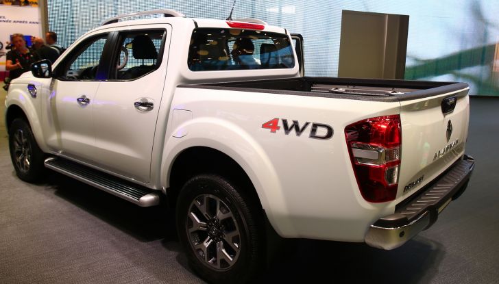 Renault Alaskan, il primo pick-up della casa francese - Foto 8 di 9