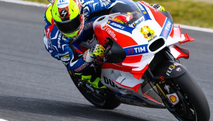 Risultati MotoGP 2016, Motegi: pole a Rossi, Marquez secondo - Foto 9 di 33