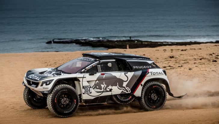 Rally Marocco, Peugeot 3008 DKR performante al debutto - Foto 2 di 5