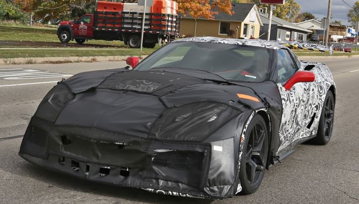 Nuova Chevrolet Corvette C7 ZR1, le prime foto spia - Foto 3 di 35