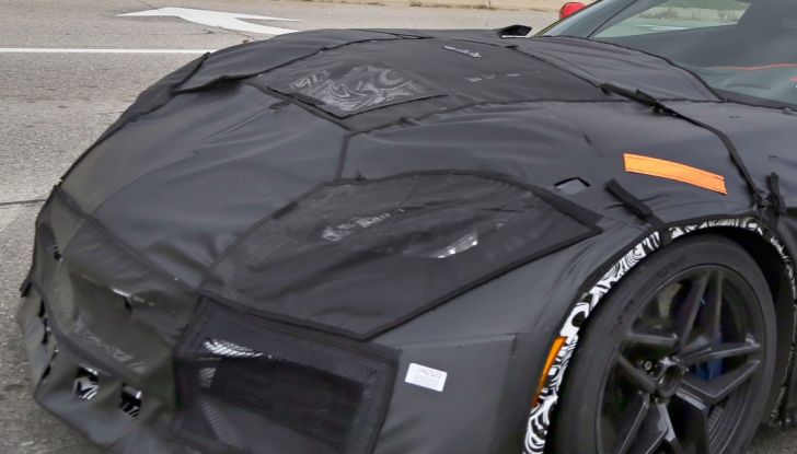 Nuova Chevrolet Corvette C7 ZR1, le prime foto spia - Foto 20 di 35