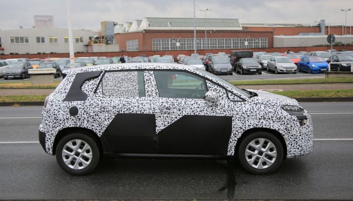 citroen c3 picasso nuove foto spia dei test dinamici 12