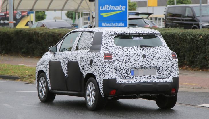 citroen c3 picasso nuove foto spia dei test dinamici 7