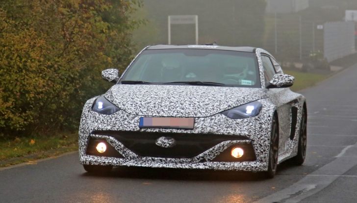 Hyundai RN 1 foto spia, frontale.