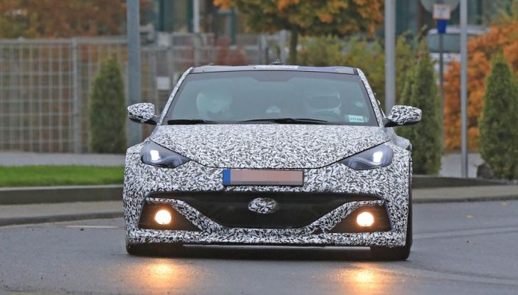 Hyundai RN 1 foto spia, frontale.