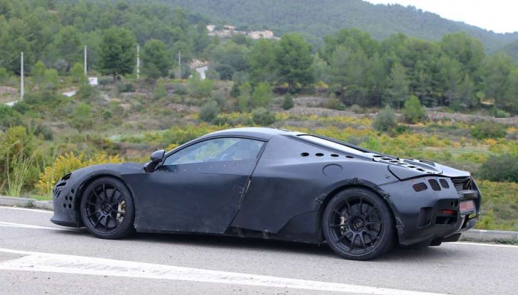 McLaren P14, prime foto dei test dell’erede della 650S - Foto 9 di 11