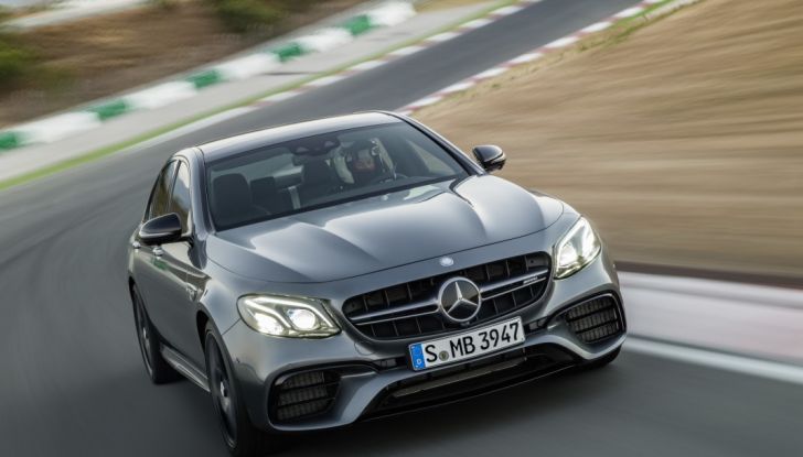 La nuova Mercedes-AMG E 63 4Matic+: nome da nobile - Foto 1 di 21