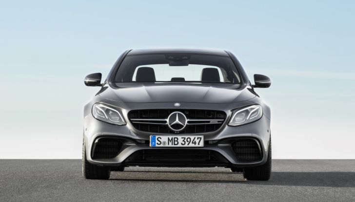 La nuova Mercedes-AMG E 63 4Matic+: nome da nobile - Foto 4 di 21