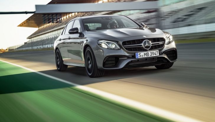 La nuova Mercedes-AMG E 63 4Matic+: nome da nobile - Foto 7 di 21