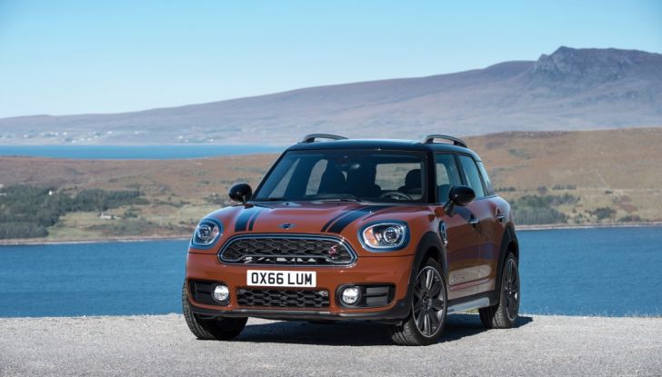 Nuova Mini Countryman 2017: più spazio, nuovi motori e un’ibrida plug-in - Foto 4 di 33