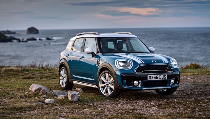 Nuova Mini Countryman 2017: più spazio, nuovi motori e un’ibrida plug-in - Foto 7 di 33