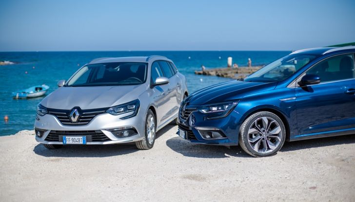 Nuova Renault Megane Sporter prova su strada, prezzi e motorizzazioni - Foto 26 di 56