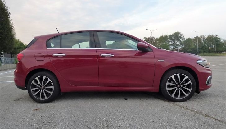 Fiat Tipo 5 porte, la prova su strada del Multijet 1.6 da 120CV: non vorrei ma posso - Foto 12 di 38