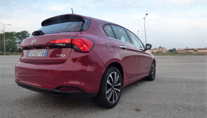 Fiat Tipo 5 porte, la prova su strada del Multijet 1.6 da 120CV: non vorrei ma posso - Foto 26 di 38