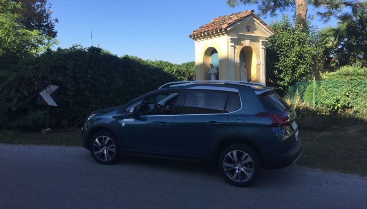 Peugeot 2008 1.6 Hdi 120 CV: prova su strada, allestimenti e motorizzazioni - Foto 15 di 15
