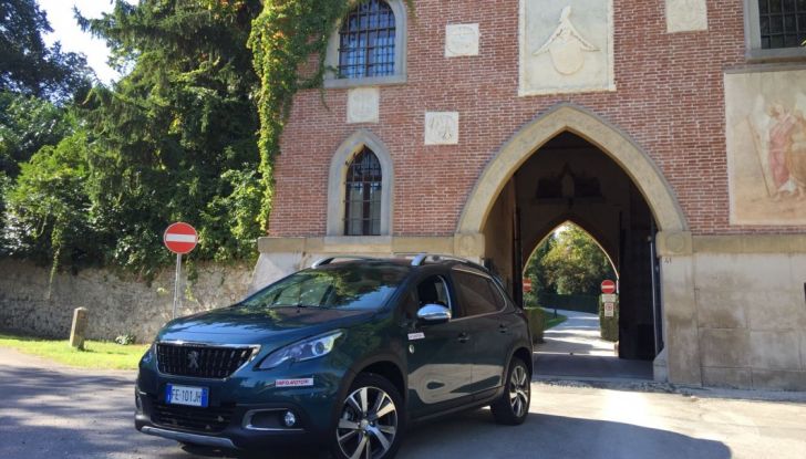 Peugeot 2008 1.6 Hdi 120 CV: prova su strada, allestimenti e motorizzazioni - Foto 1 di 15
