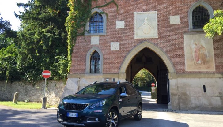 Peugeot 2008 1.6 Hdi 120 CV: prova su strada, allestimenti e motorizzazioni - Foto 7 di 15