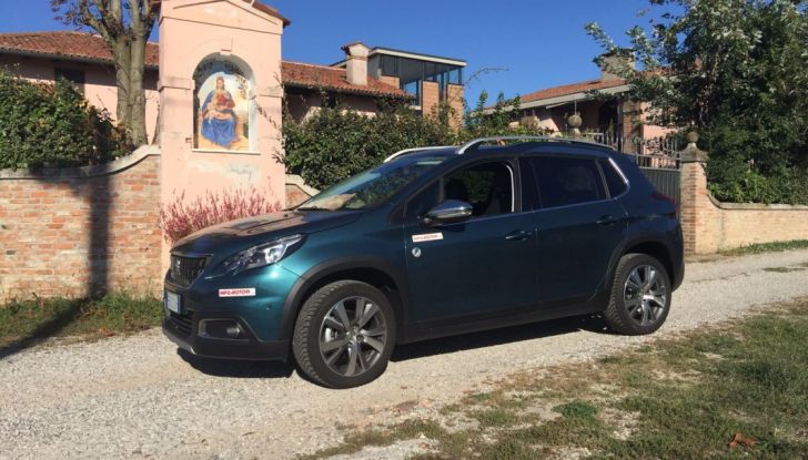Peugeot 2008 1.6 Hdi 120 CV: prova su strada, allestimenti e motorizzazioni - Foto 12 di 15