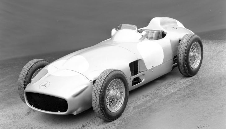 La storia dei motori Diesel nelle auto compie 80 anni con Mercedes-Benz - Foto 4 di 8