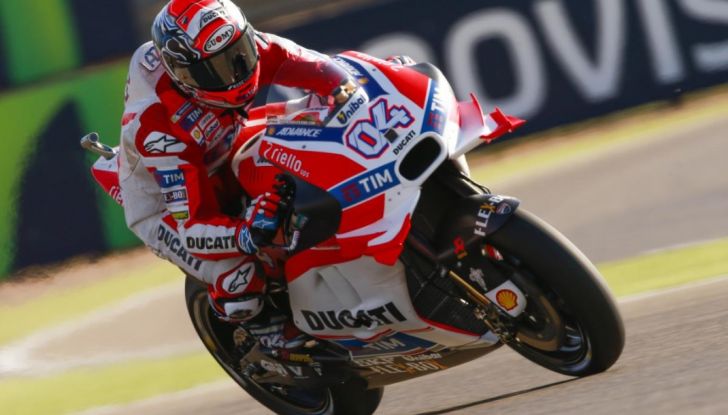 Risultati MotoGP 2016, Motegi: pole a Rossi, Marquez secondo - Foto 6 di 33