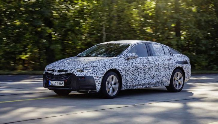 Nuova Opel Insignia Grand Sport test drive, prestazioni e dotazioni - Foto 6 di 10