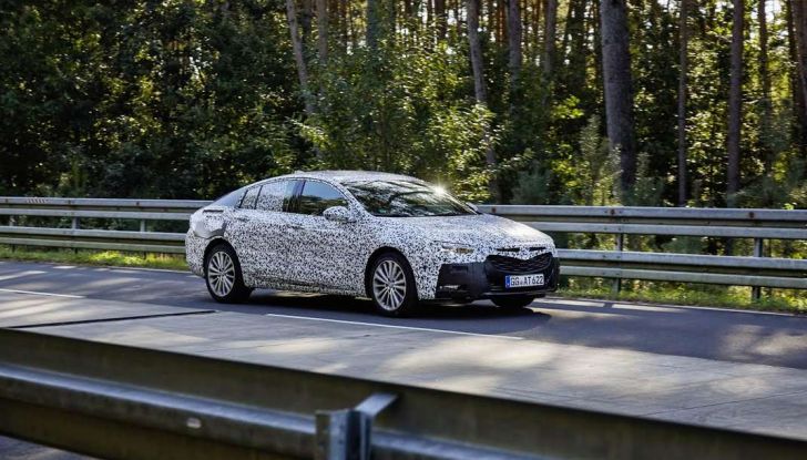 Nuova Opel Insignia Grand Sport test drive, prestazioni e dotazioni - Foto 10 di 10