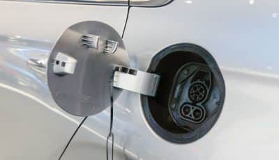 Come funziona la ricarica delle auto elettriche