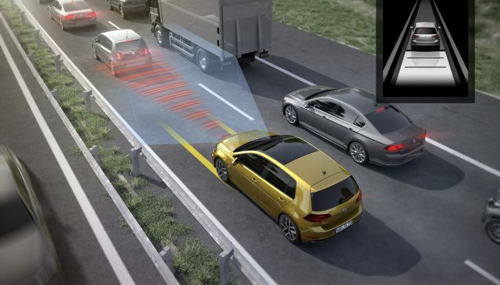 Volkswagen Golf VII restyling, prime foto e informazioni ufficiali - Foto 25 di 25