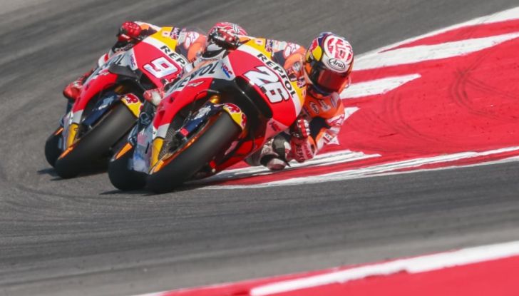 MotoGP 2016, Valencia: pole a Lorenzo, Rossi partirà dalla terza posizione - Foto 14 di 19