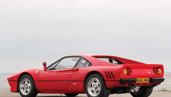 5 tra le piu belle ferrari di sempre scatenate in pista da jay leno 8