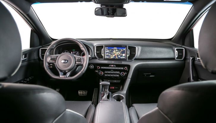 Nuova Kia Sportage: caratteristiche, dotazioni e prezzi del re dei crossover - Foto 3 di 16