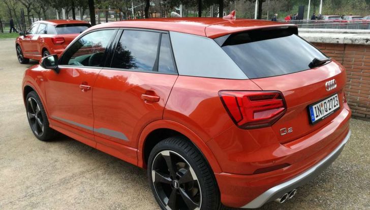 audi q2 prova su strada suv