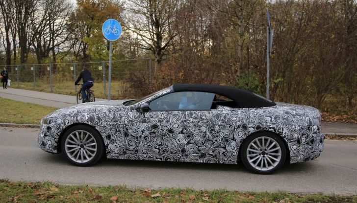 bmw serie 8 cabrio prime foto spia dei test su strada 5