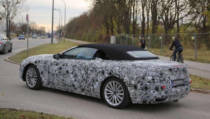 bmw serie 8 cabrio prime foto spia dei test su strada 7