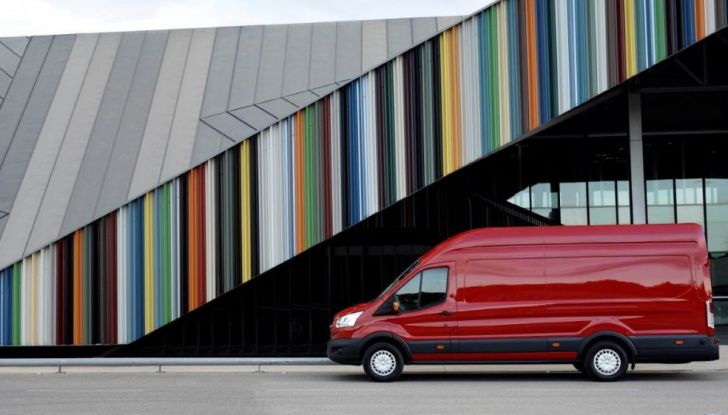 Veicoli commerciali 2016 Ford.