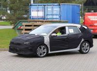 Kia Ceed 2017, prime immagini spia della nuova generazione
