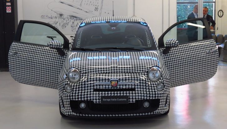 lapo elkann vende la fiat 500 pied de poule e non solo 30