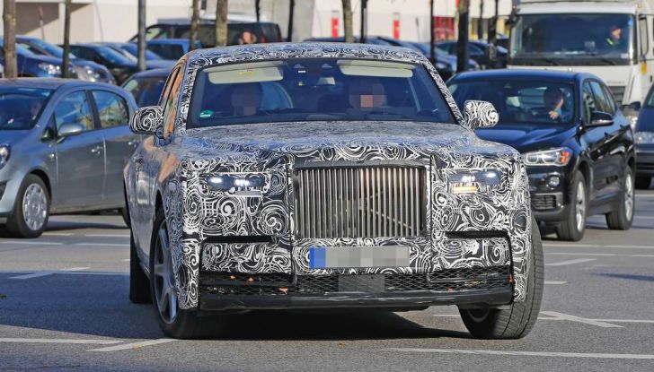 Nuova Rolls Royce Phantom spiata con nuovi dettagli e particolari - Foto 4 di 10