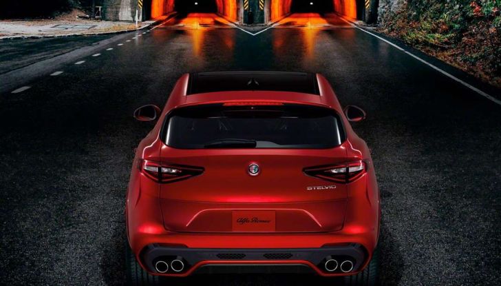 Alfa Romeo Stelvio pick-up, il rendering - Foto 8 di 25