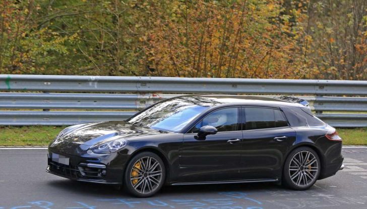 Porsche Panamera Shooting Brake, le foto spia della versione quasi definitiva - Foto 7 di 13