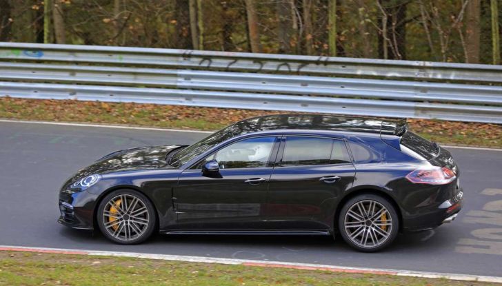 Porsche Panamera Shooting Brake, le foto spia della versione quasi definitiva - Foto 8 di 13